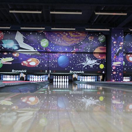 Penzion Raketa Bowling Opawa Zewnętrze zdjęcie